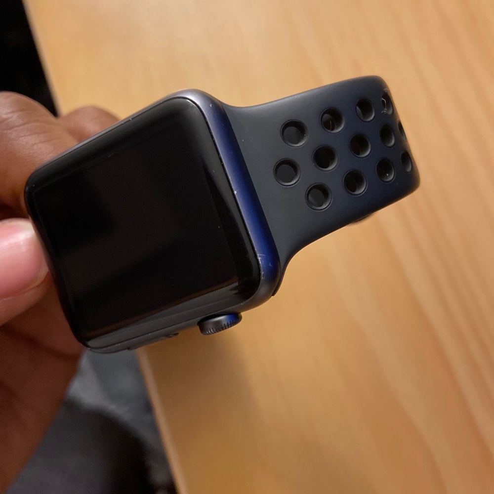 Apple Watch Series 1 - Picture 4 of 4